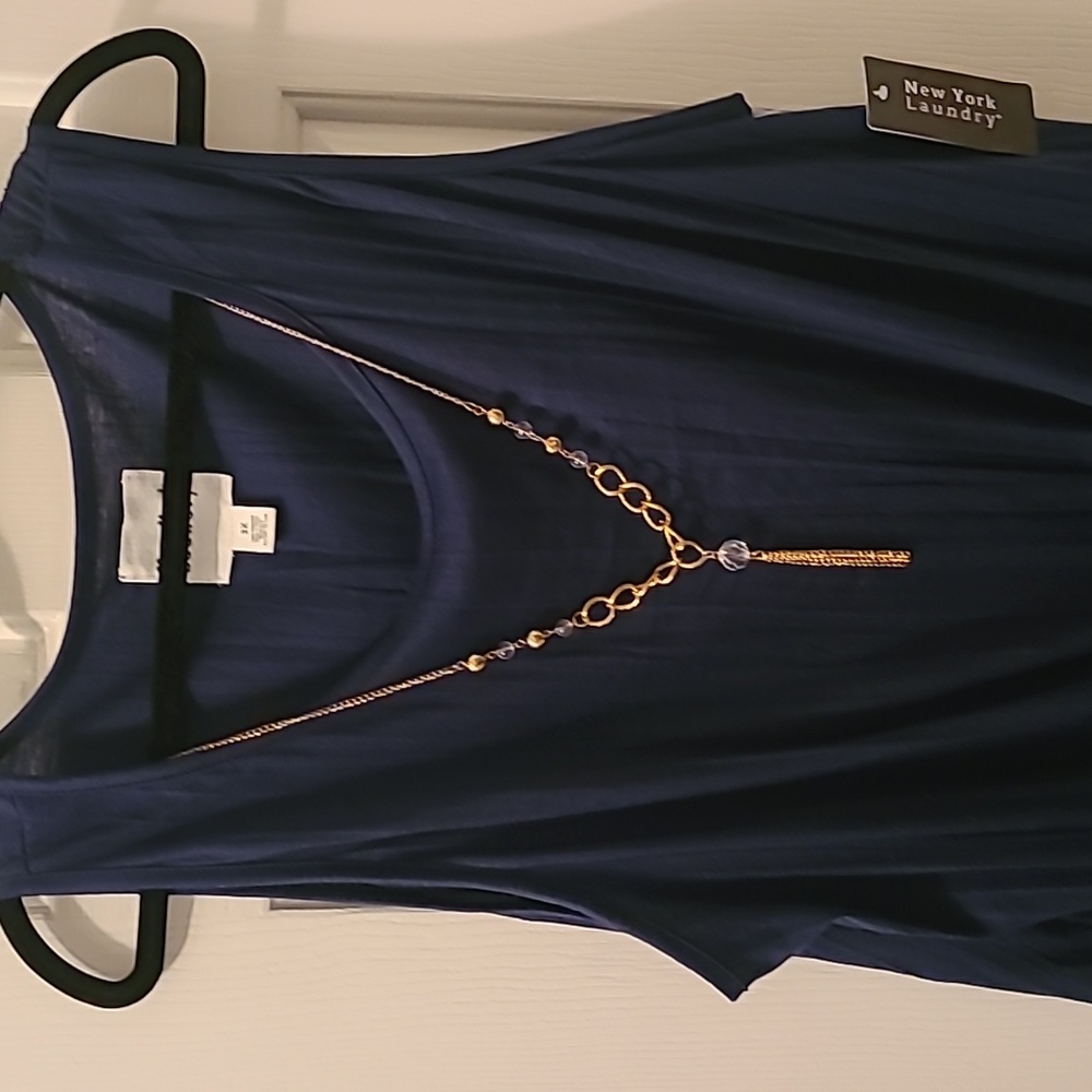 LAUNDRY NEW YORK WOMEN'S PLUS SIZE BLUE TANK TOP WITH GOLD FASHION NECKLACE 3X